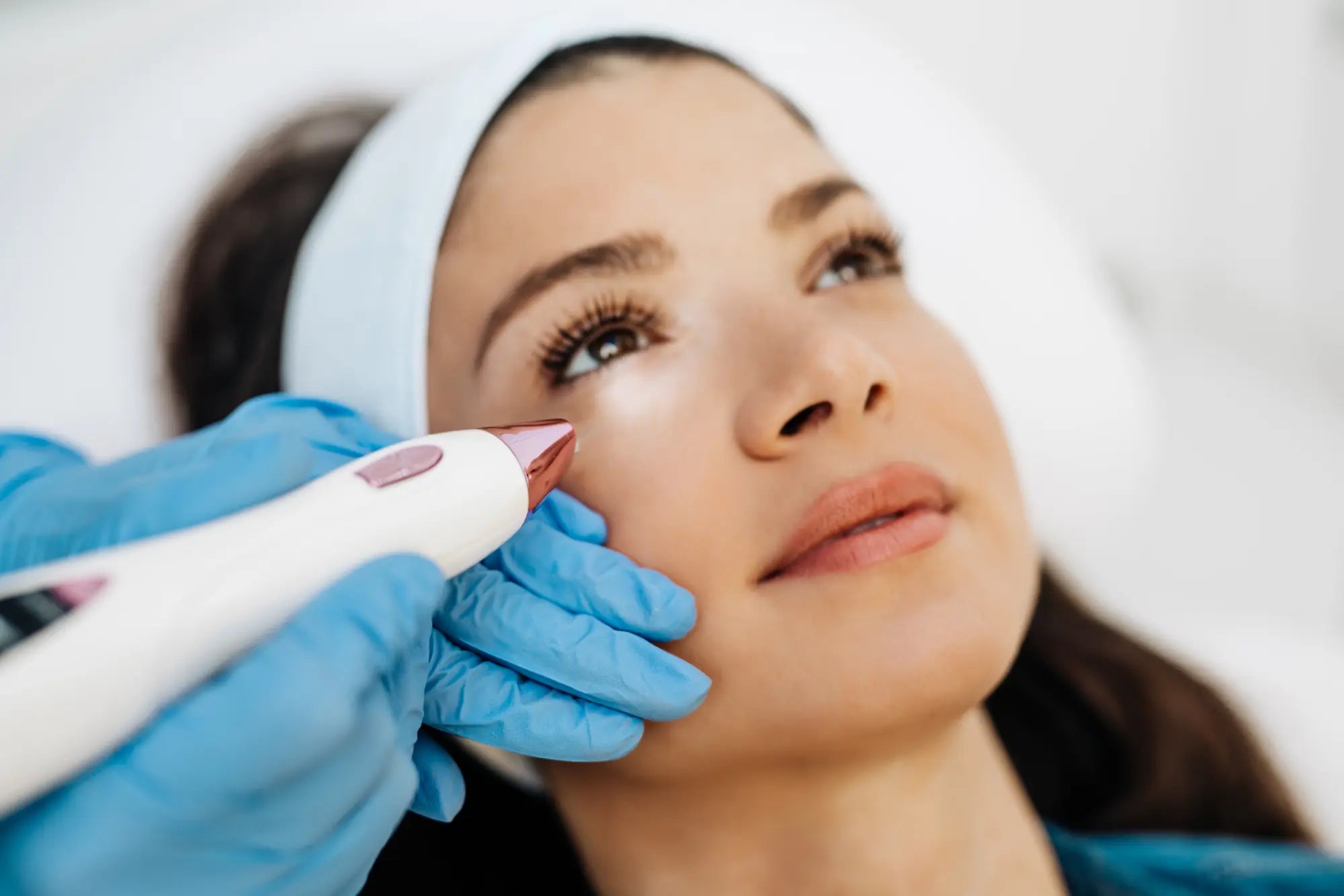 The Power of Professional Skincare: Why Clinic Treatments Deliver Better Results